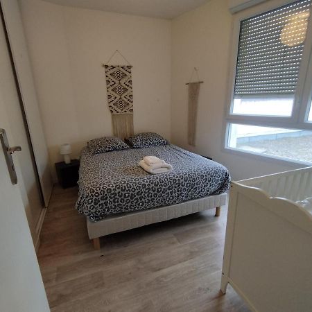 Saint Denis Appartement 2 Chambres Avec Parking Zewnętrze zdjęcie